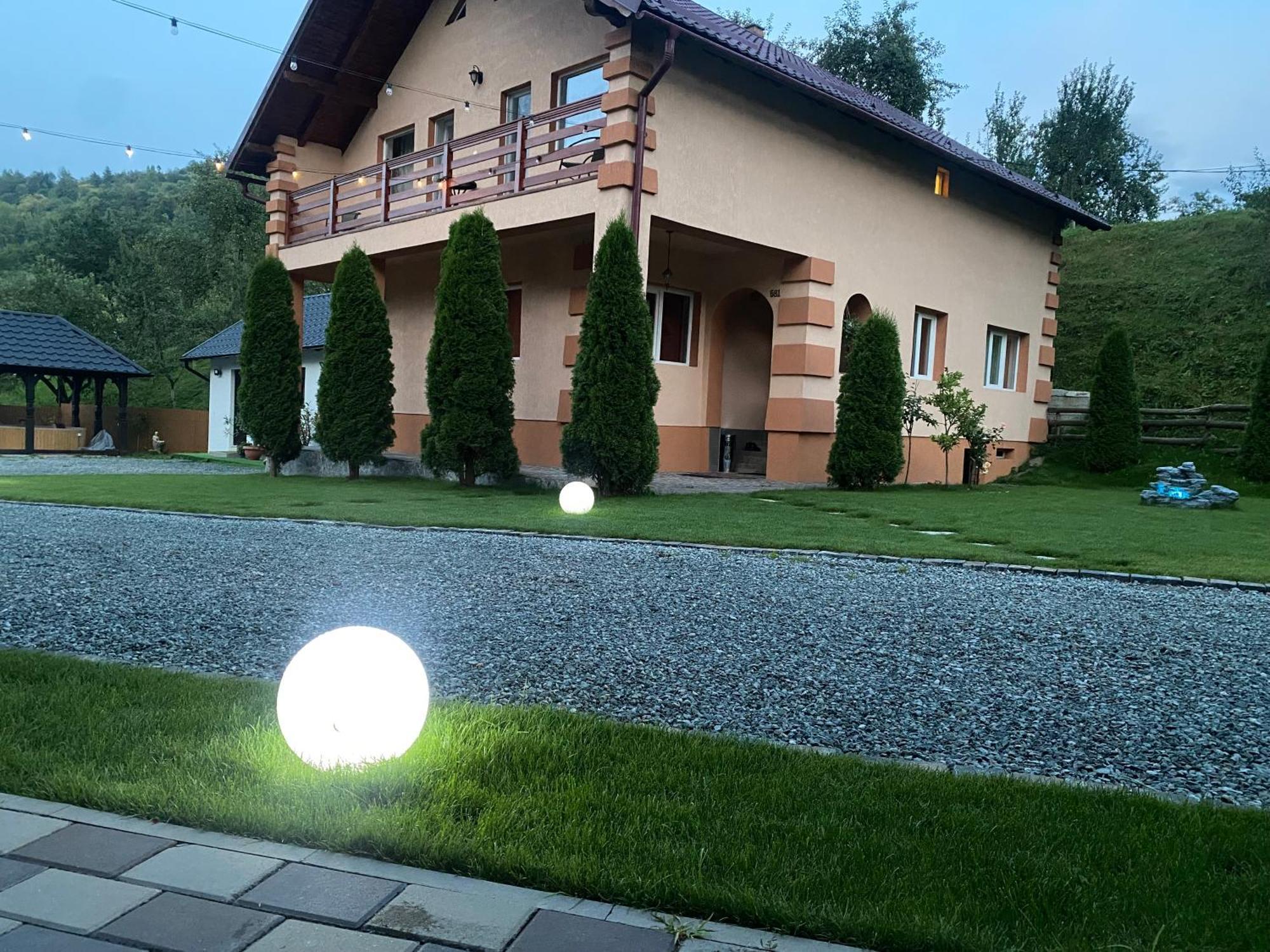 Pensiunea Suci Botiza Buitenkant foto